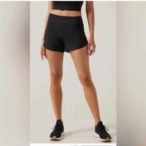 Athleta Run With It 3.5” Shorts